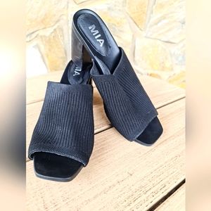 MIA Black Stretch Material Block Heel Open-Toe 8M
